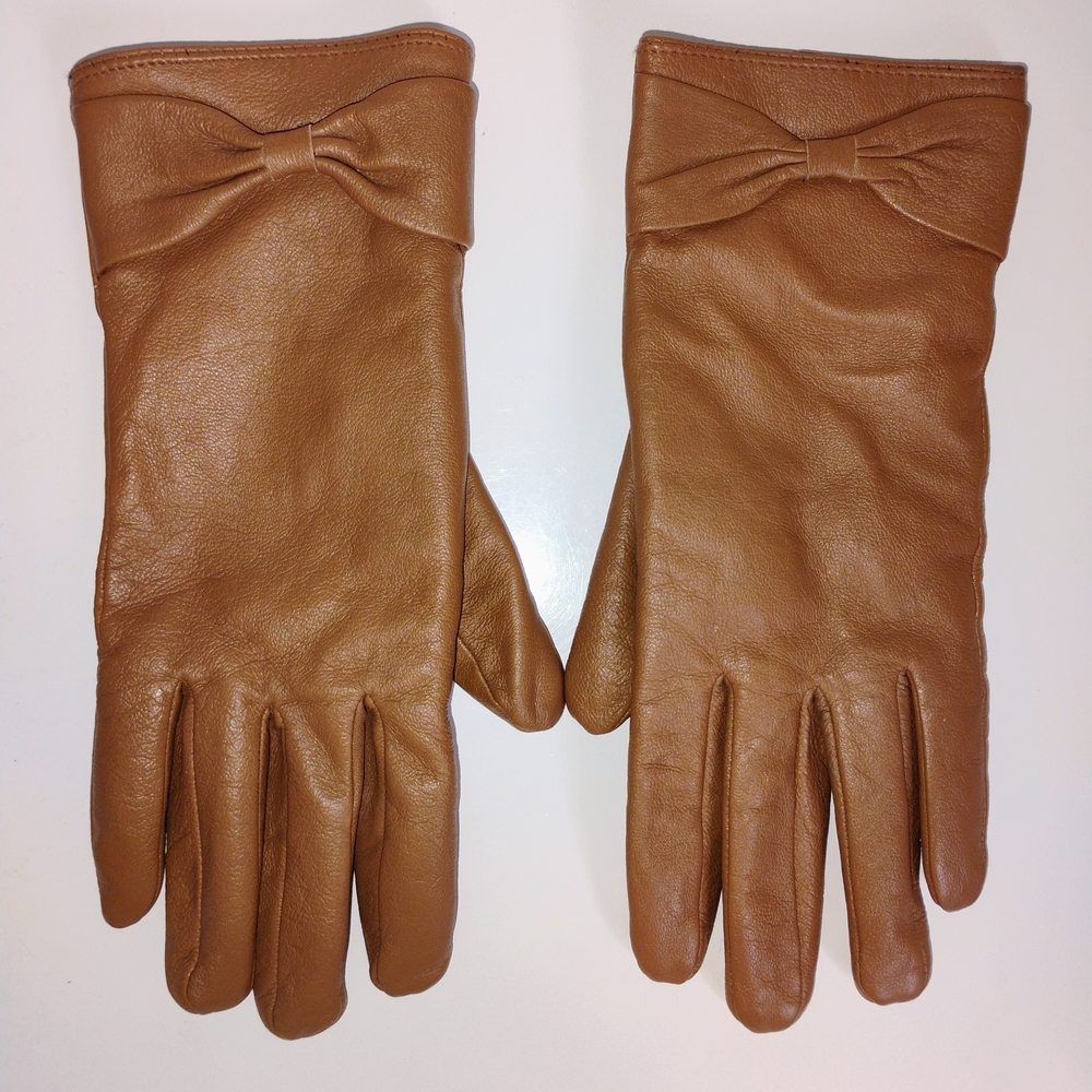 Reitmans Tan Leather Gloves with Bow Detail